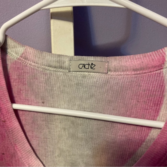 Cache v neck tee - Picture 3 of 5